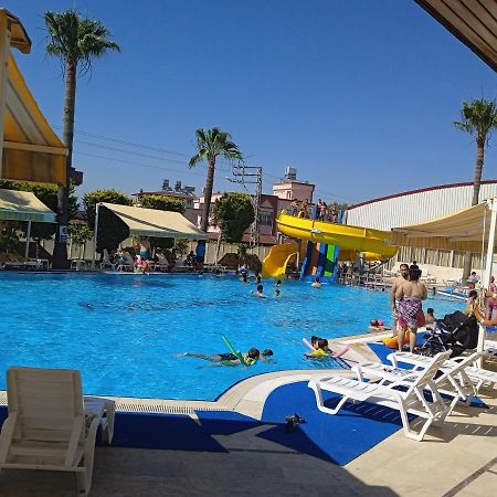 Gumus Hotel Arsuz Exterior photo