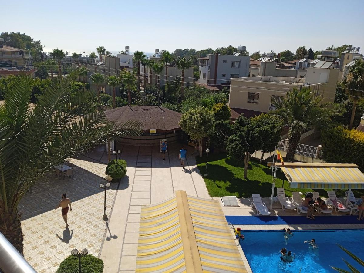 Gumus Hotel Arsuz Exterior photo