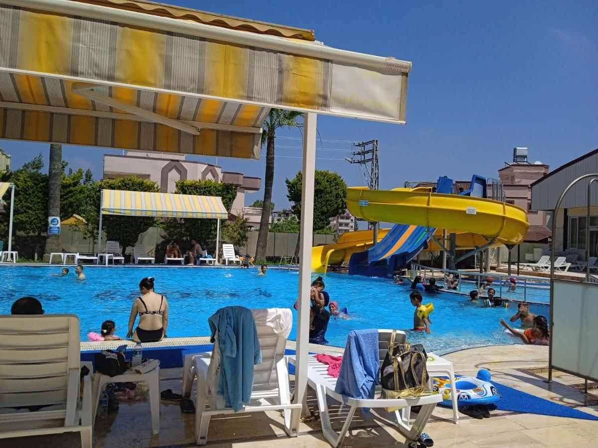 Gumus Hotel Arsuz Exterior photo