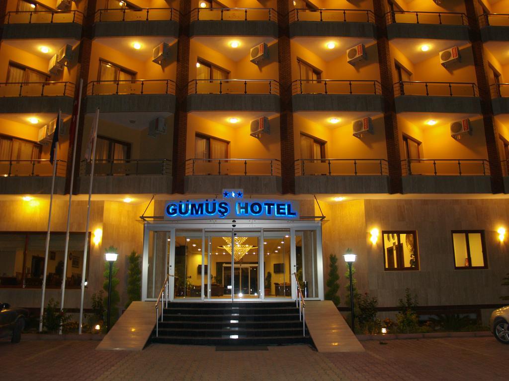 Gumus Hotel Arsuz Exterior photo
