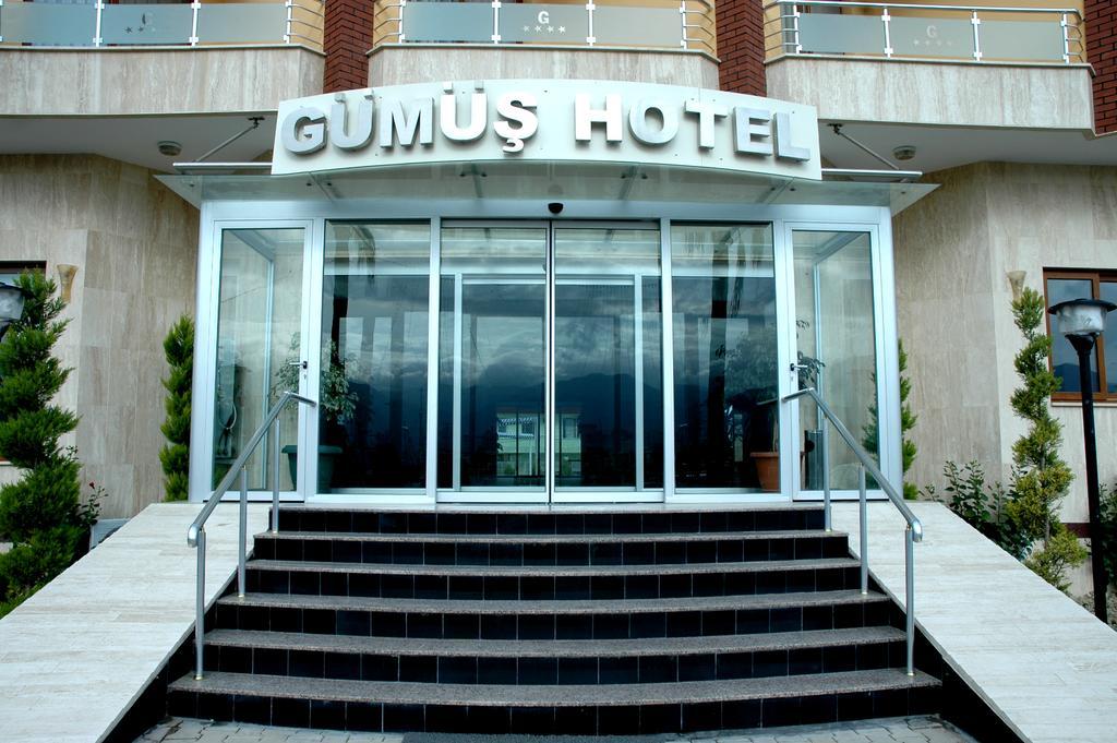 Gumus Hotel Arsuz Exterior photo